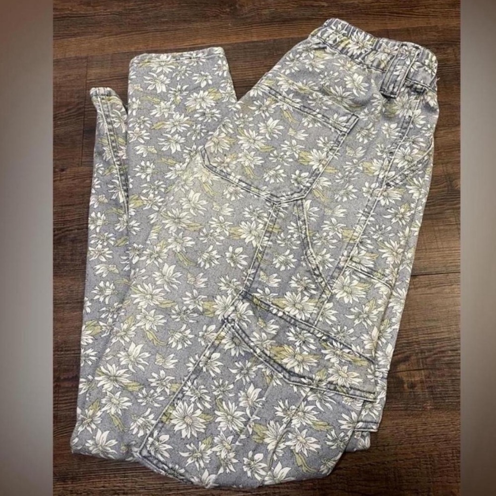 BDG URBAN OUTFITTERS Light Blue Daisy Floral Carpenter Jean Pants size W28